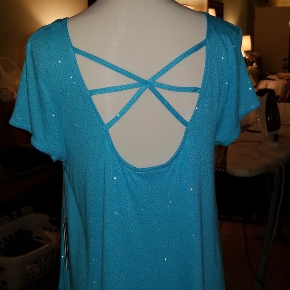 Jennifer Lopez Tops - Jennifer Lopez Blouse